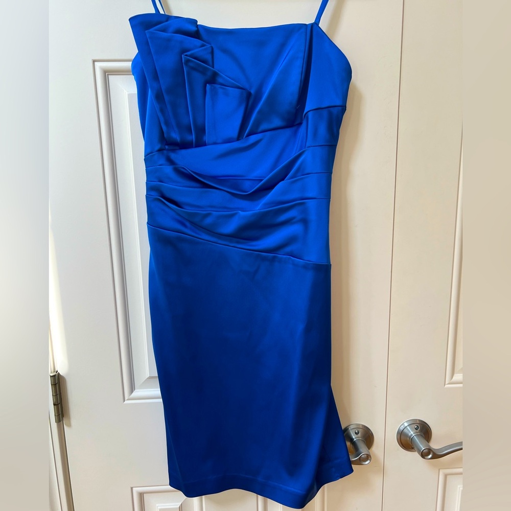 Beautiful royal blue silk strapless dress. Perfect condition, size 8